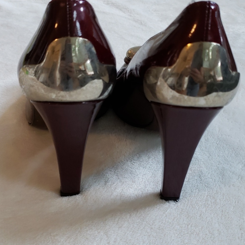 Stuart Weitzman Dark Red Pumps With Button The - image 4